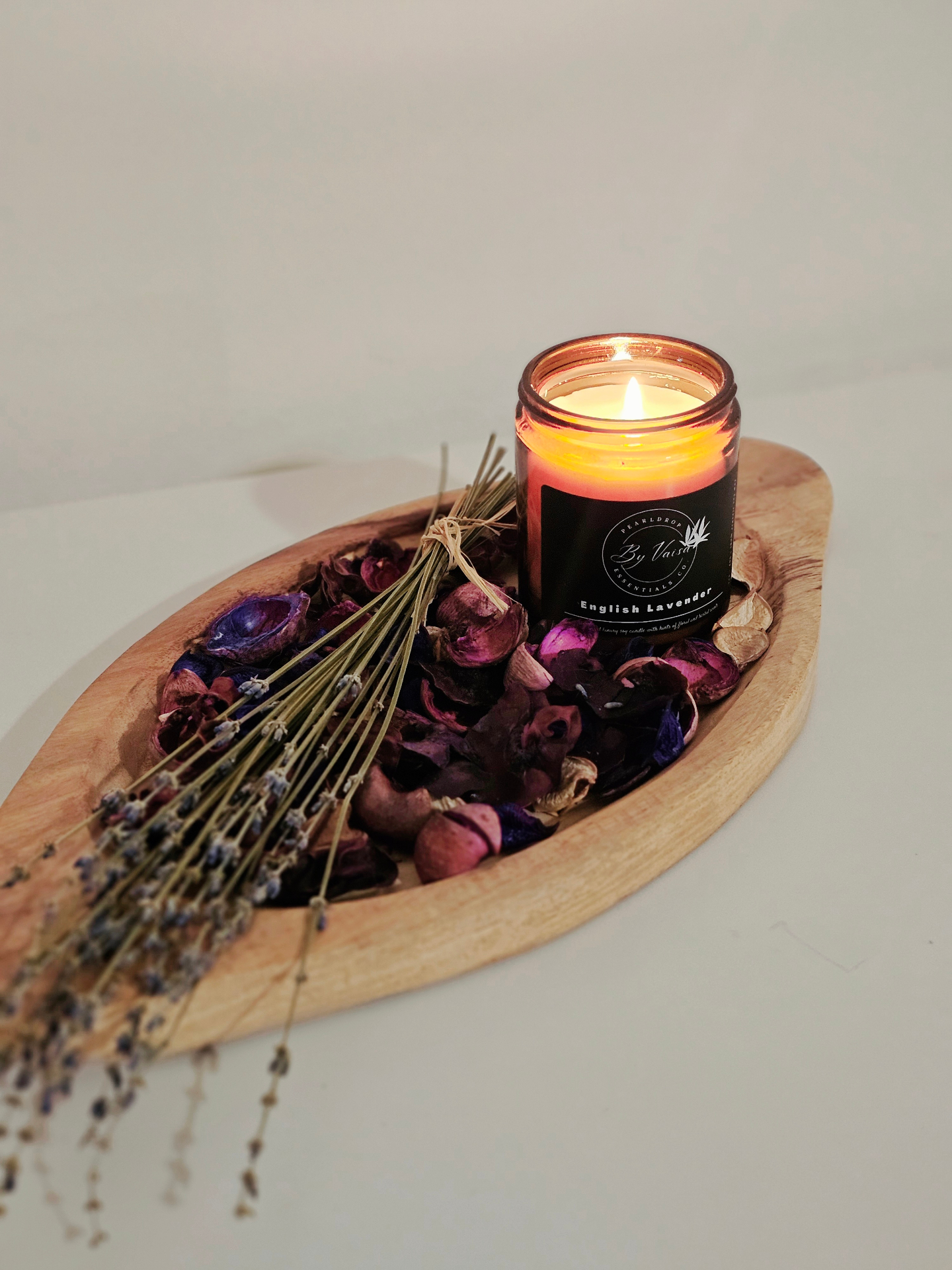 English Lavender candle by Pearldrop thumbnail 4